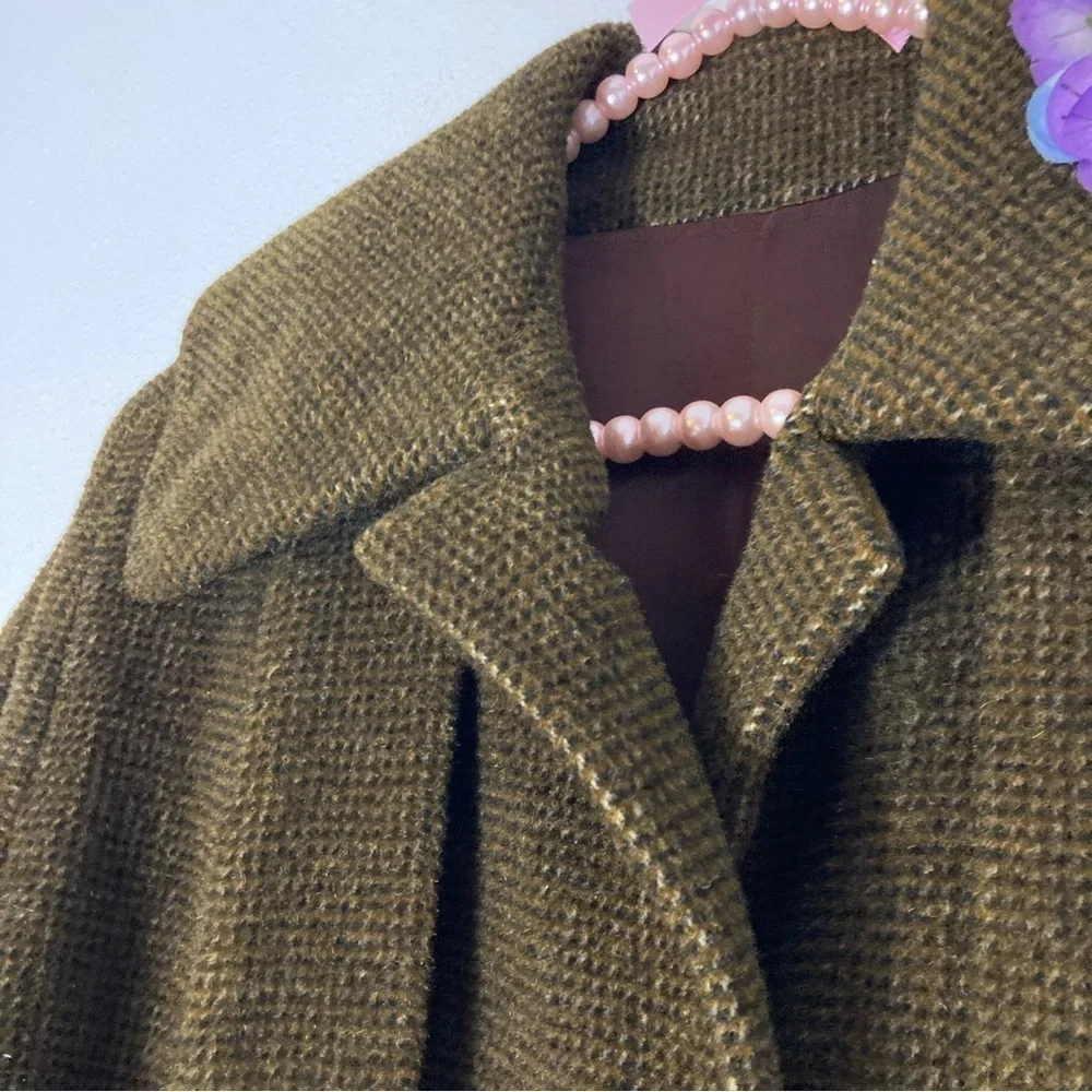Vintage brown heavy winter coat